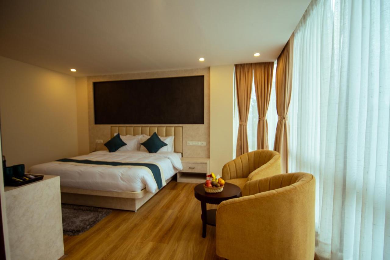 Hotel Black Diamond - Transit Point Inside Hotel Katmandu Zewnętrze zdjęcie