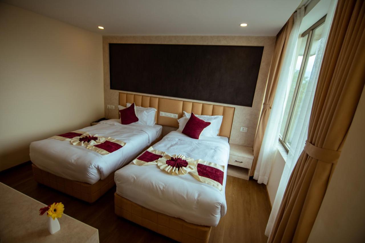 Hotel Black Diamond - Transit Point Inside Hotel Katmandu Zewnętrze zdjęcie