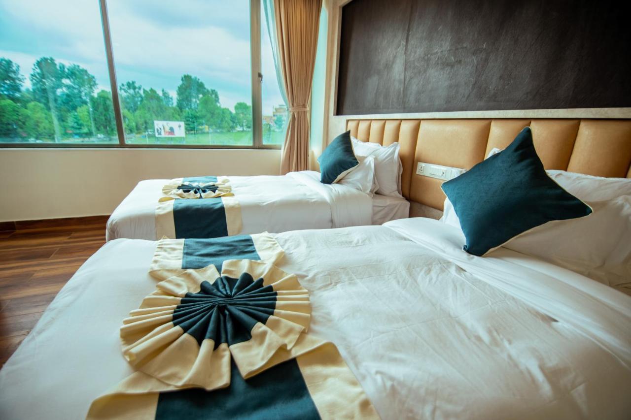 Hotel Black Diamond - Transit Point Inside Hotel Katmandu Zewnętrze zdjęcie